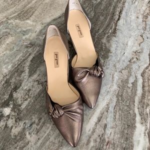 Paul Green Gray Metallic Dress Pumps with box. New
